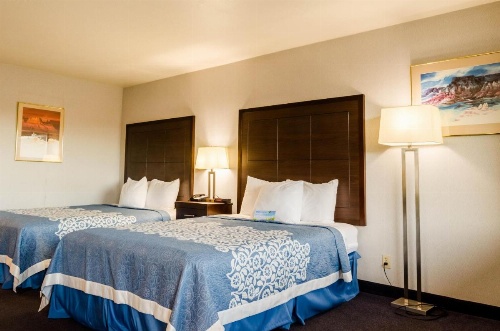 Days Inn by Wyndham Panguitch image 8