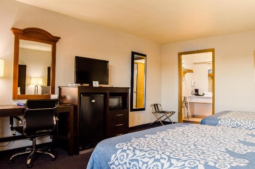Days Inn by Wyndham Panguitch image 9