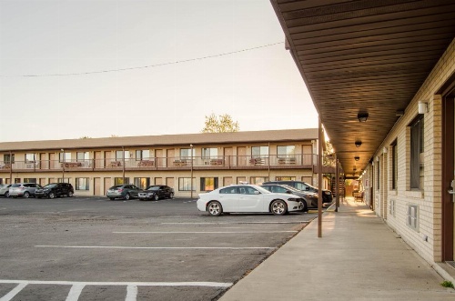 Days Inn by Wyndham Panguitch image 13